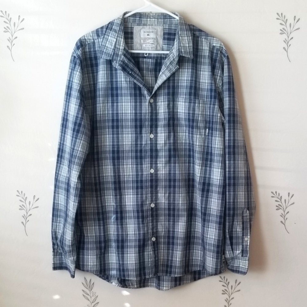 Quicksilver Regular Fit Plaid Button Down Long Sleeve